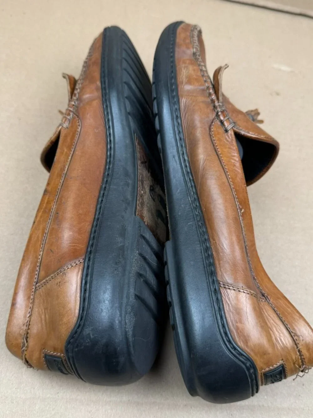 Bragano Men's Brown Leather Tassel Loafers Size 11.5 M DAMAGE